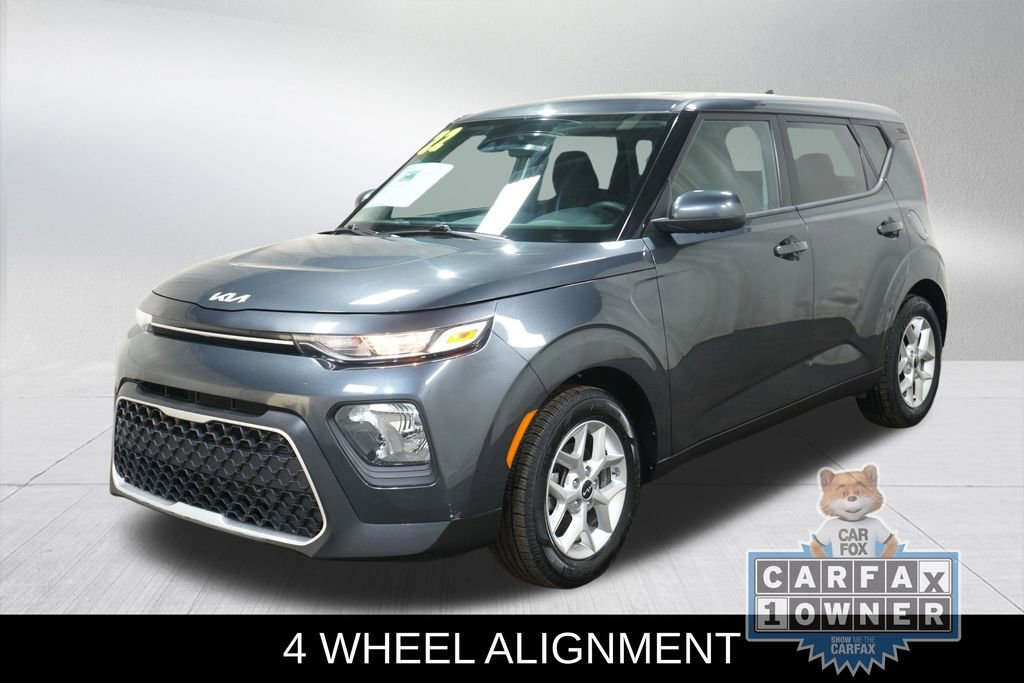 Used 2022 Kia Soul LX w/ Technology Package image 5