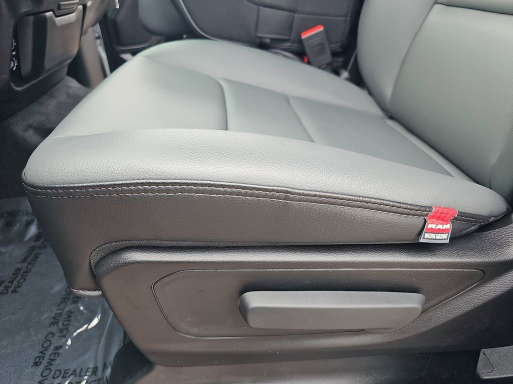 New 2026 RAM 1500 Tradesman AWD/4WD image 28