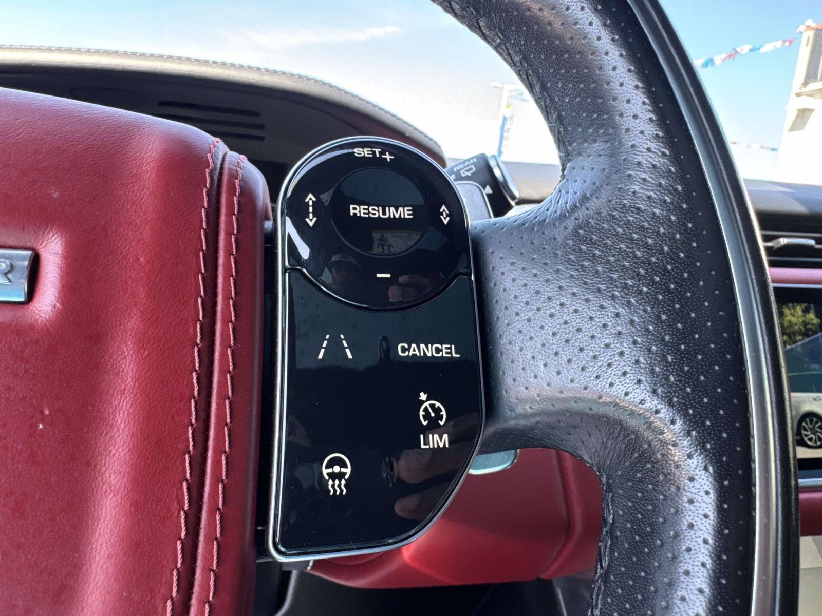 Used 2019 Land Rover Range Rover Sport HSE Dynamic AWD/4WD image 29