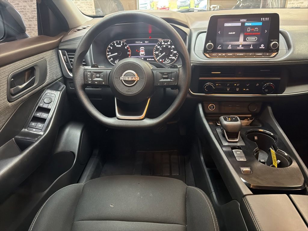 Used 2023 Nissan Rogue S FWD image 15
