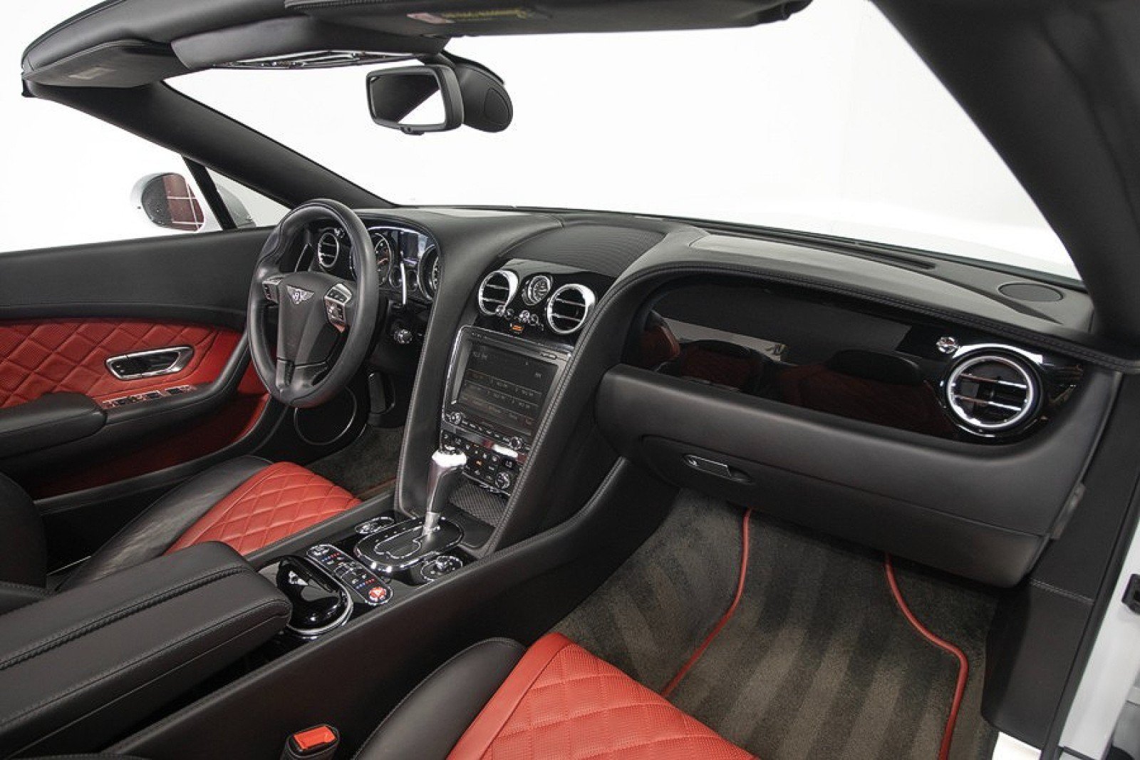 Used 2017 Bentley Continental GT V8 S AWD/4WD image 42