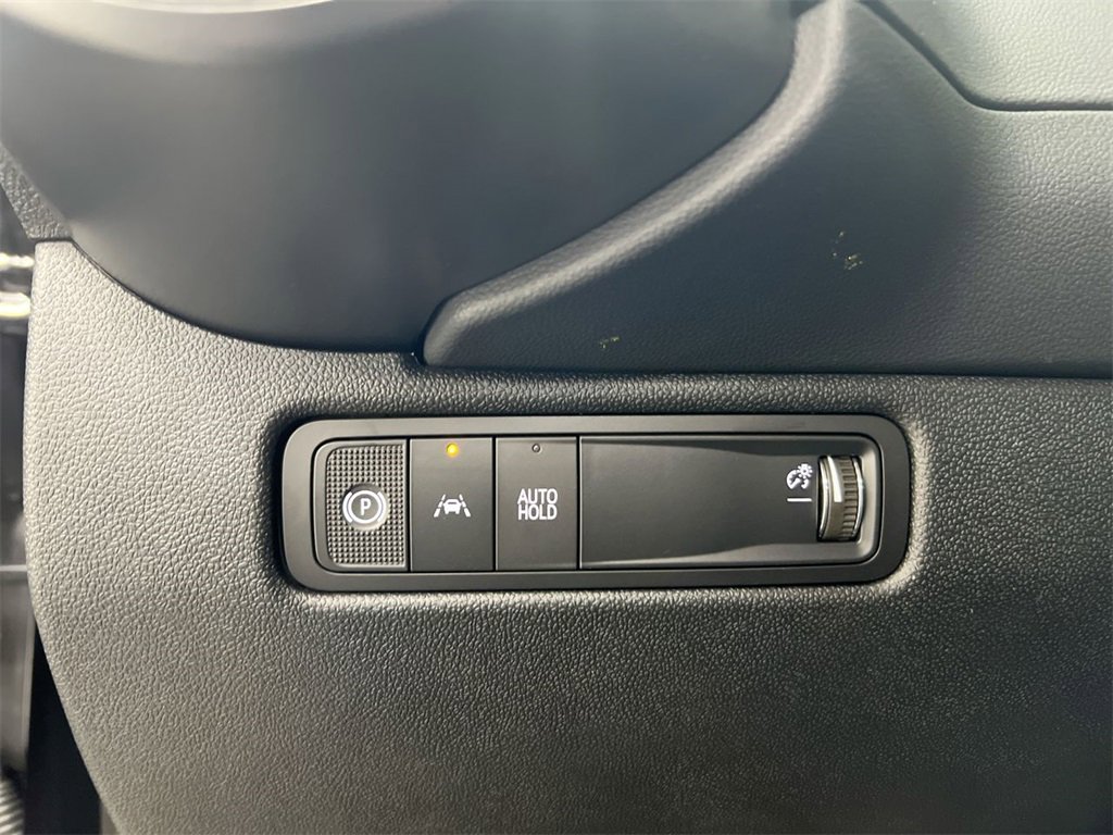 New 2026 Chevrolet Equinox EV LT image 18