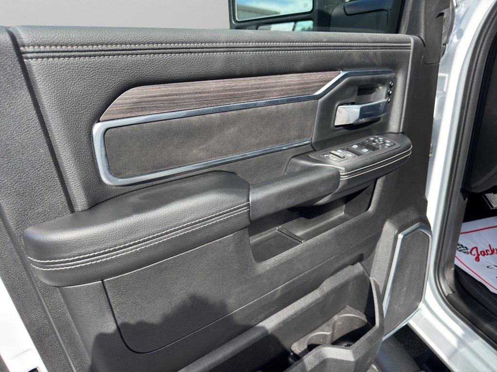 New 2026 RAM 2500 Laramie w/ Night Edition AWD/4WD image 19
