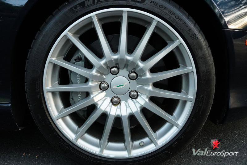 Used 2006 Aston Martin DB9 Volante image 38