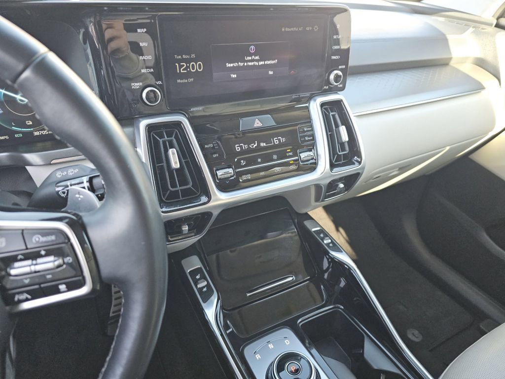 Used 2023 Kia Sorento SX Prestige w/ Panoramic Sunroof Package image 27