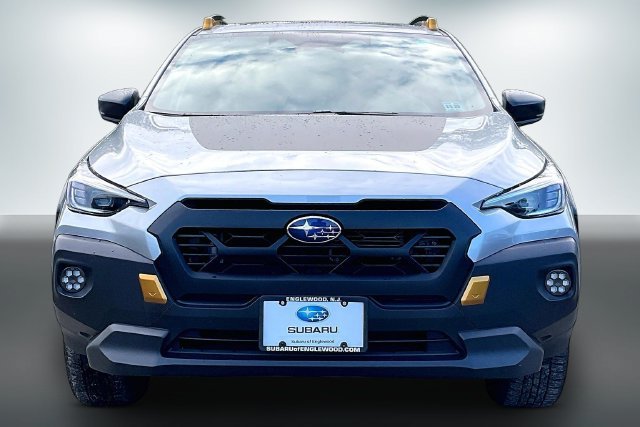 Used 2024 Subaru Crosstrek 2.5i Wilderness AWD/4WD image 2