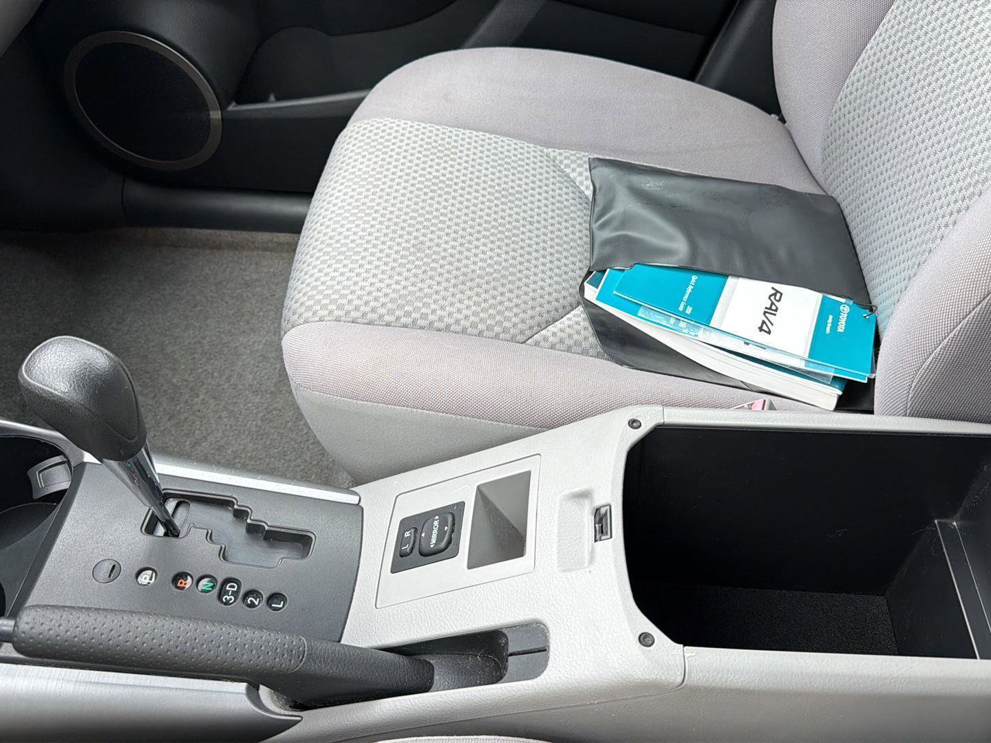 Used 2008 Toyota RAV4 2WD image 18