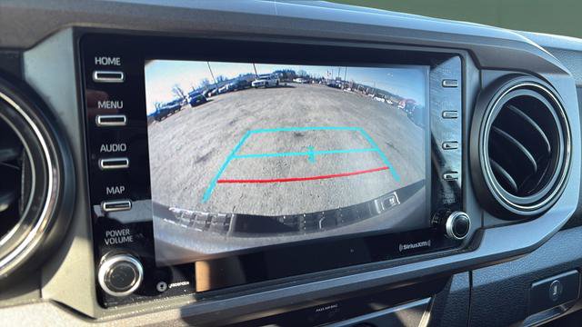 Used 2020 Toyota Tacoma TRD Off-Road w/ Technology Package AWD/4WD image 27