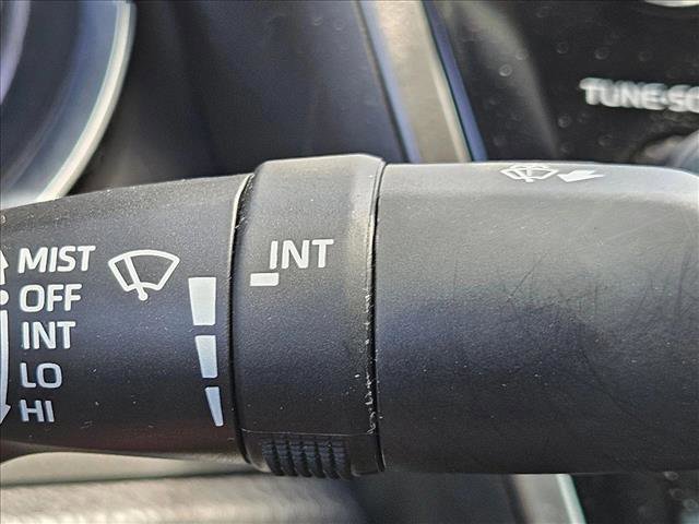 Used 2020 Toyota Camry LE FWD image 9
