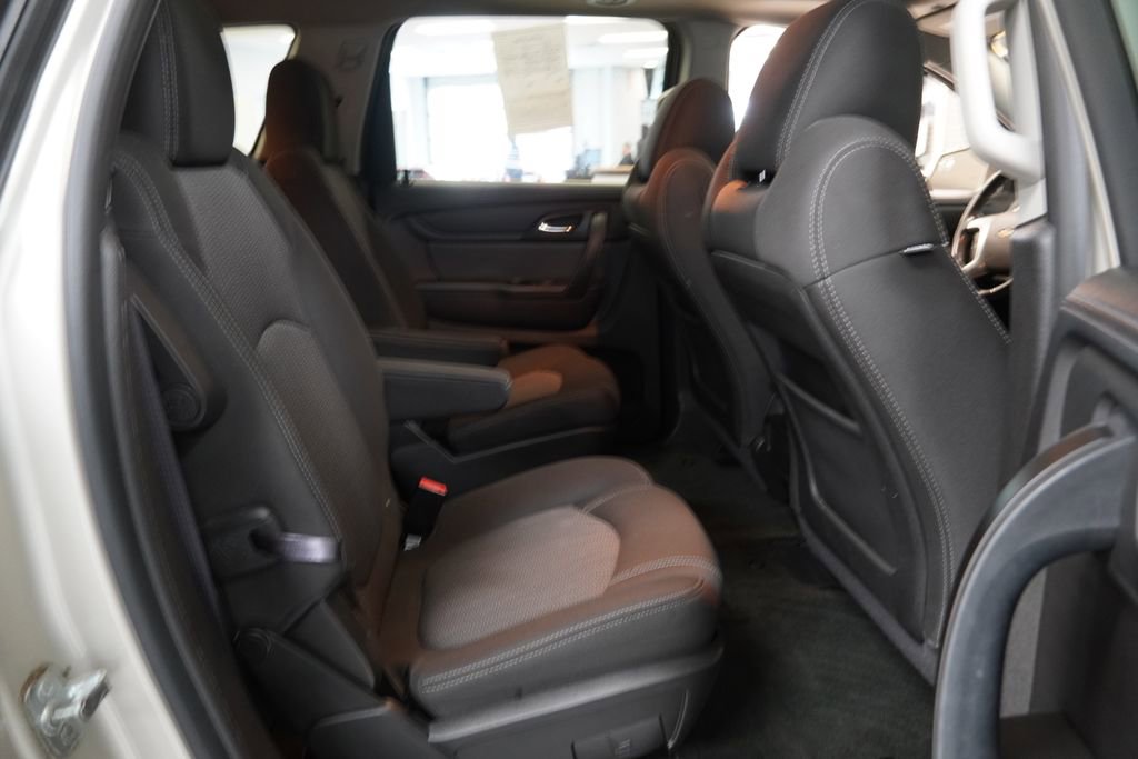 Used 2013 Chevrolet Traverse LT w/ All-Star Edition image 32