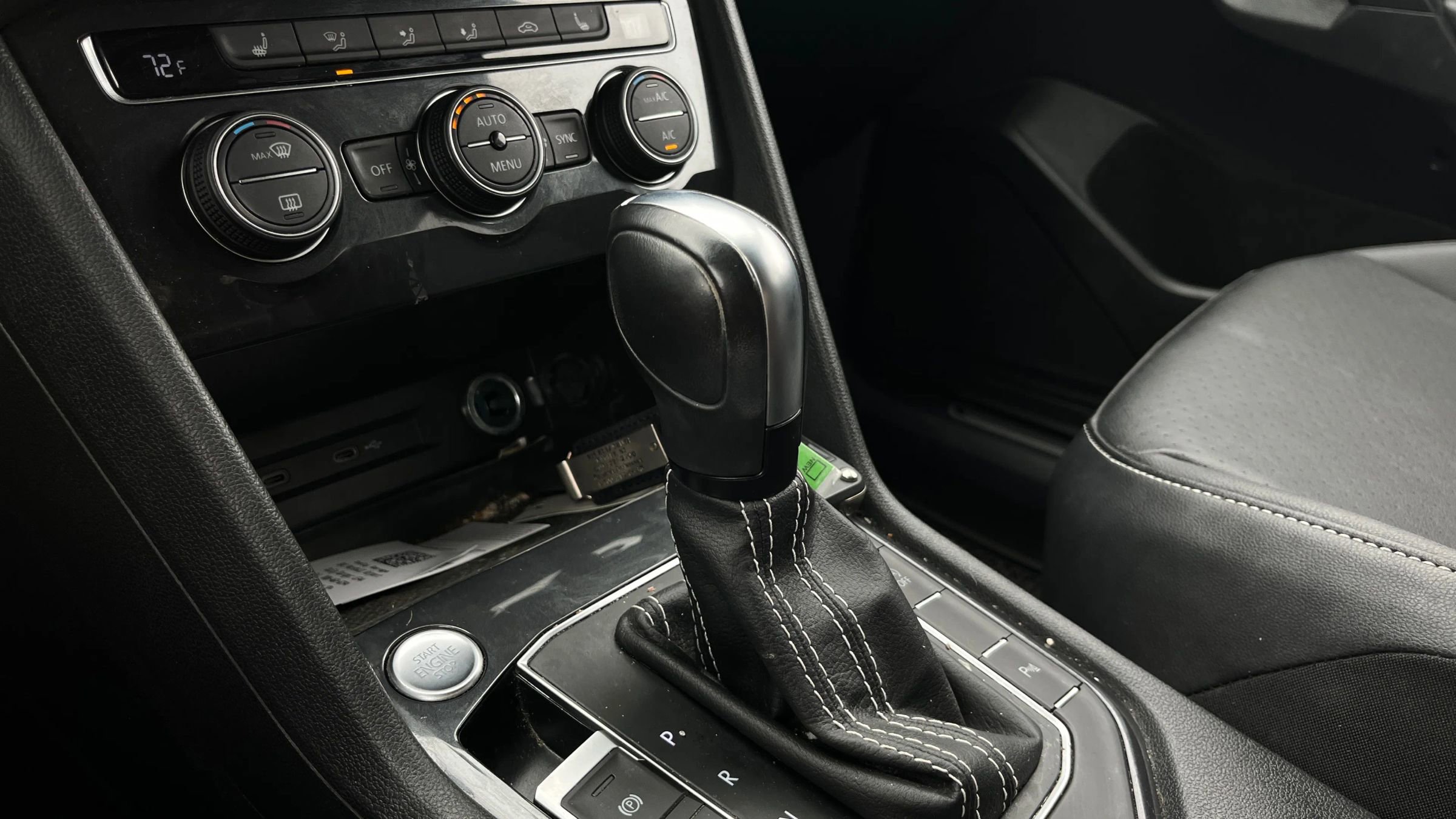 Used 2021 Volkswagen Tiguan SE R-Line image 28