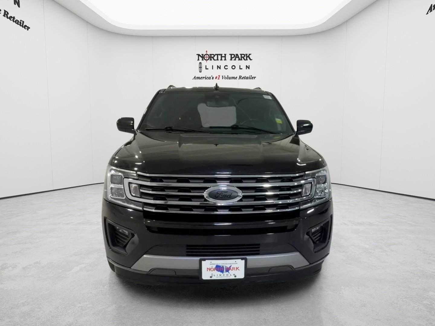 Used 2021 Ford Expedition XLT RWD image 4