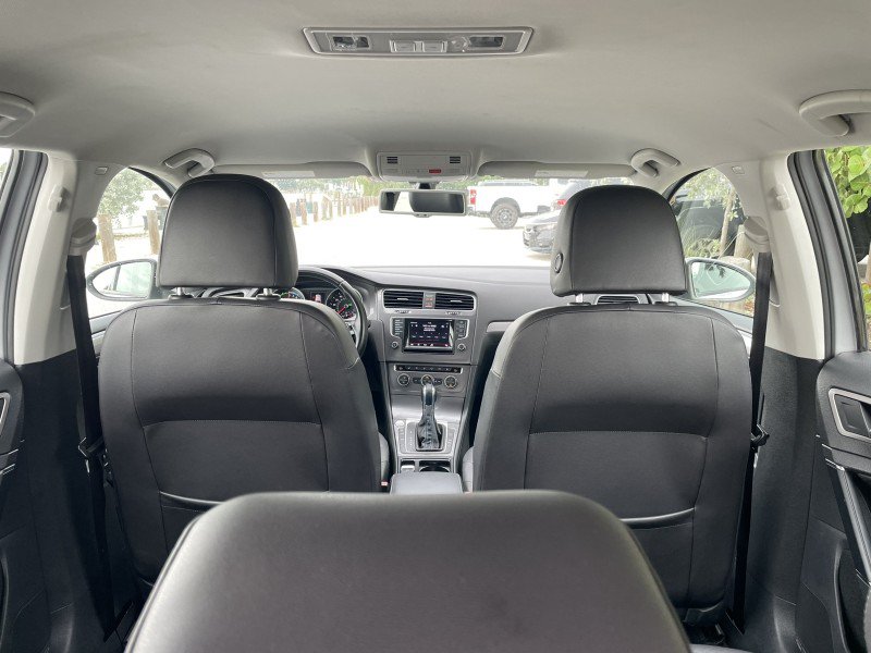 Used 2015 Volkswagen e-Golf SEL Premium FWD image 29
