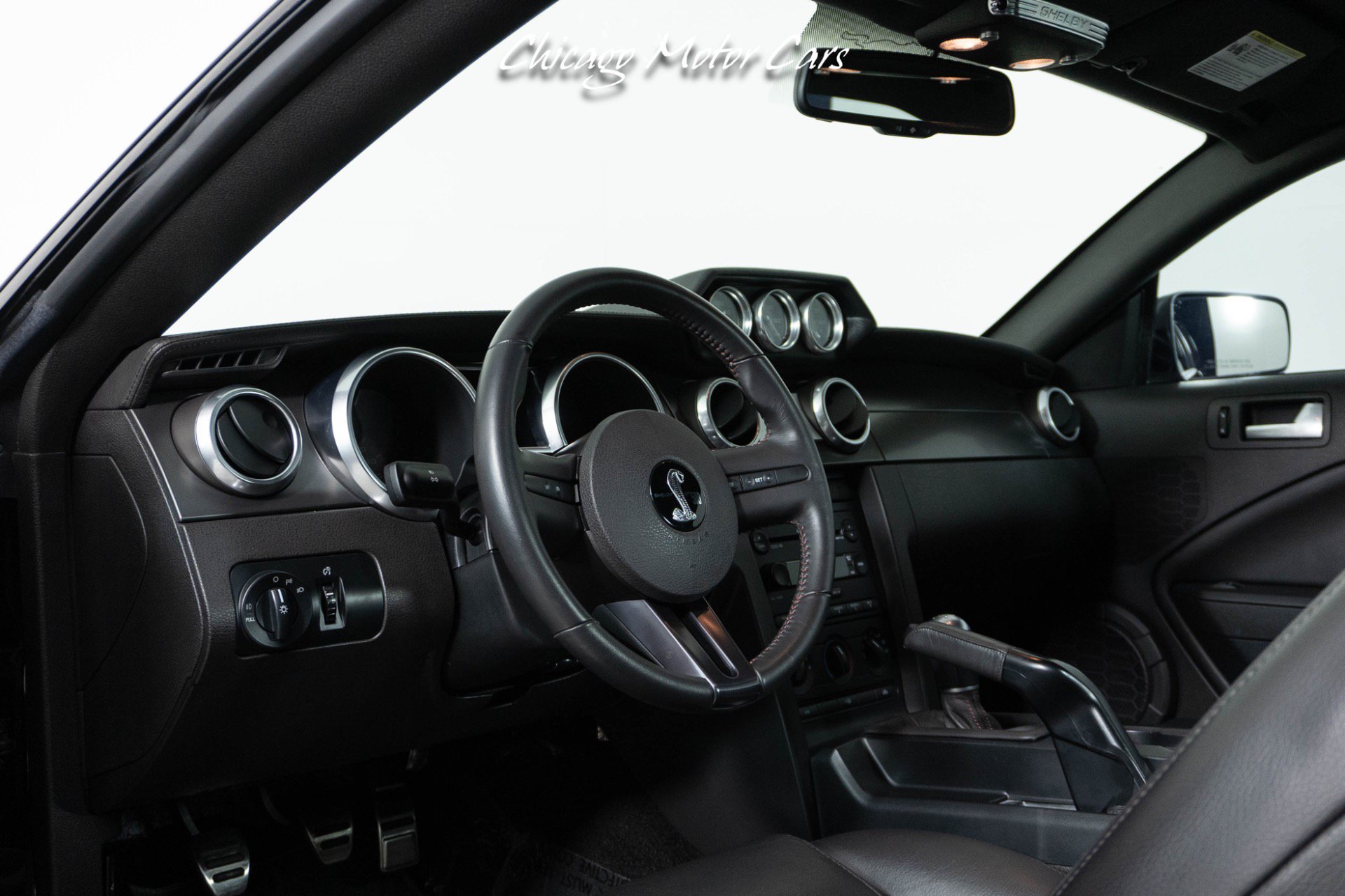 Used 2007 Ford Mustang Shelby GT500 RWD image 29
