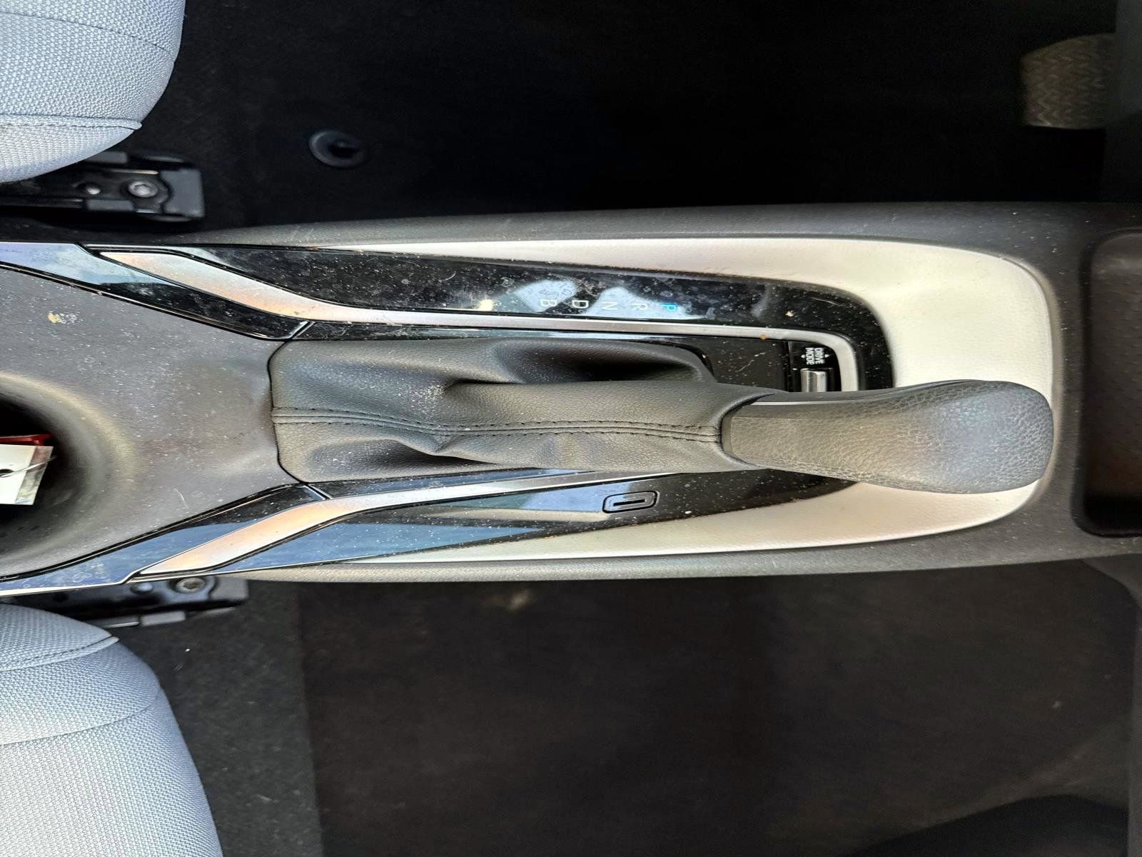 Used 2025 Toyota Corolla SE image 26