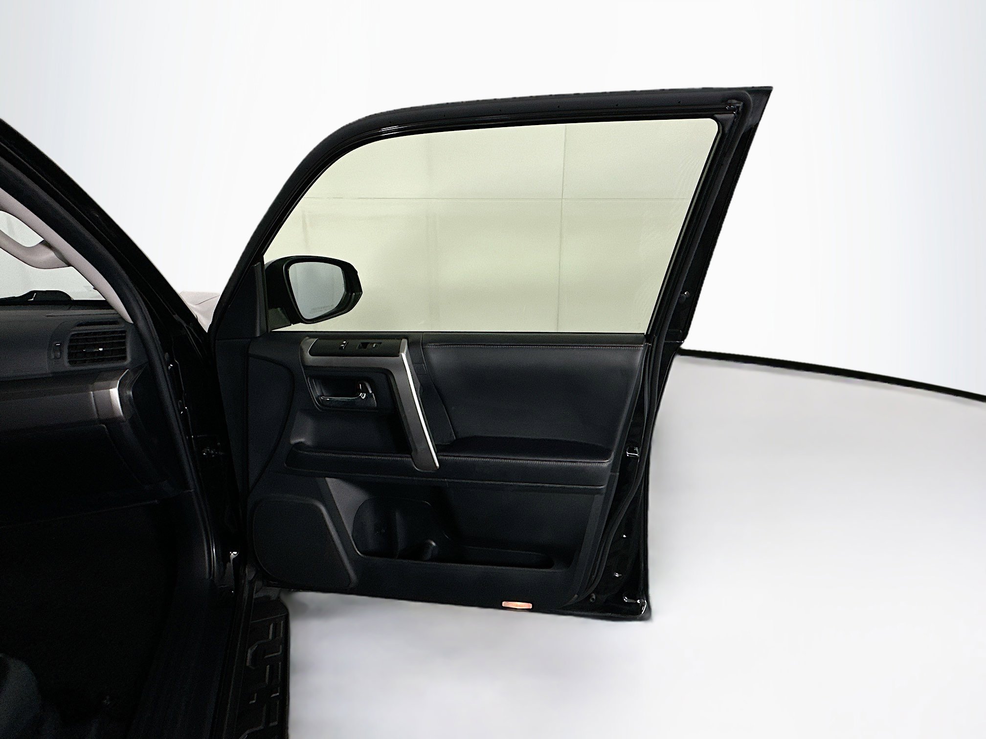 Used 2024 Toyota 4Runner SR5 image 29