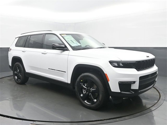 New 2025 Jeep Grand Cherokee L Limited image 7