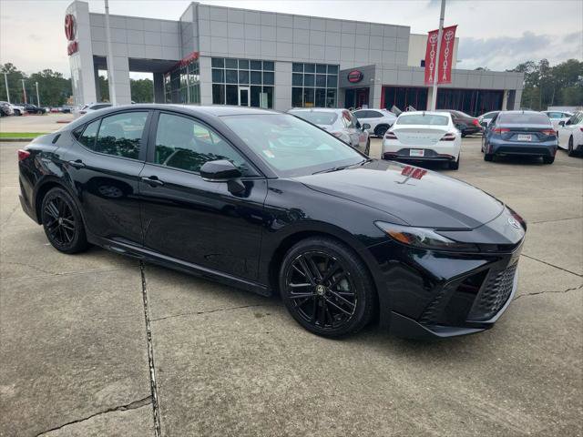 Certified 2025 Toyota Camry LE FWD image 7