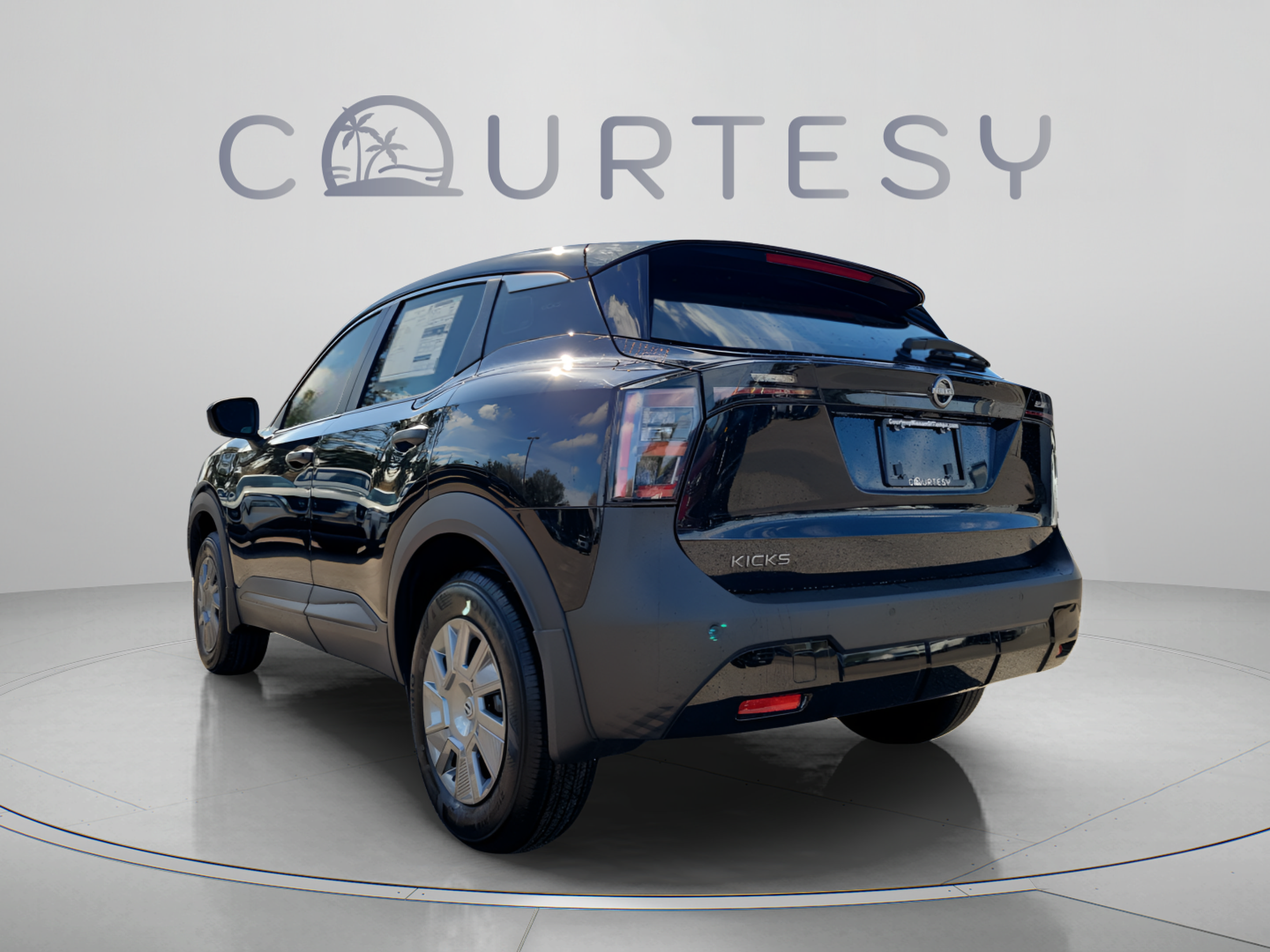 New 2026 Nissan Kicks S FWD image 4