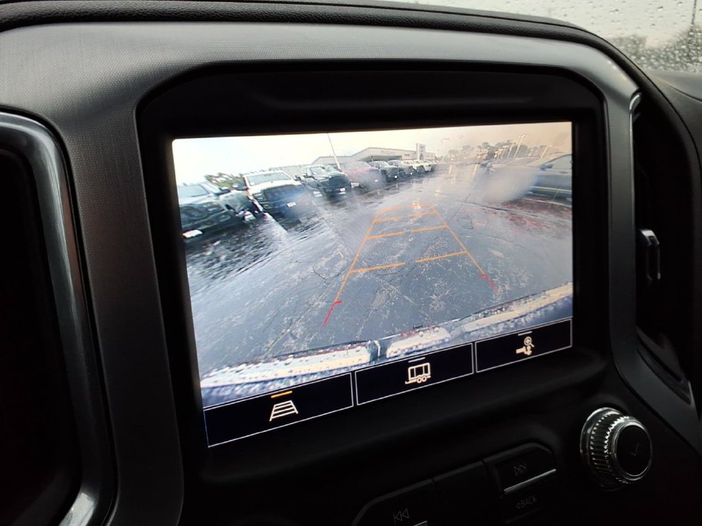 Used 2021 GMC Sierra 1500 SLT w/ SLT Premium Package AWD/4WD image 17