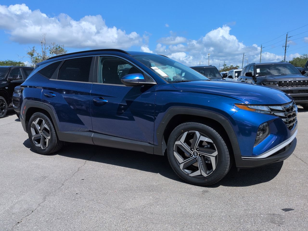 Used 2022 Hyundai Tucson SEL w/ Convenience Package image 2