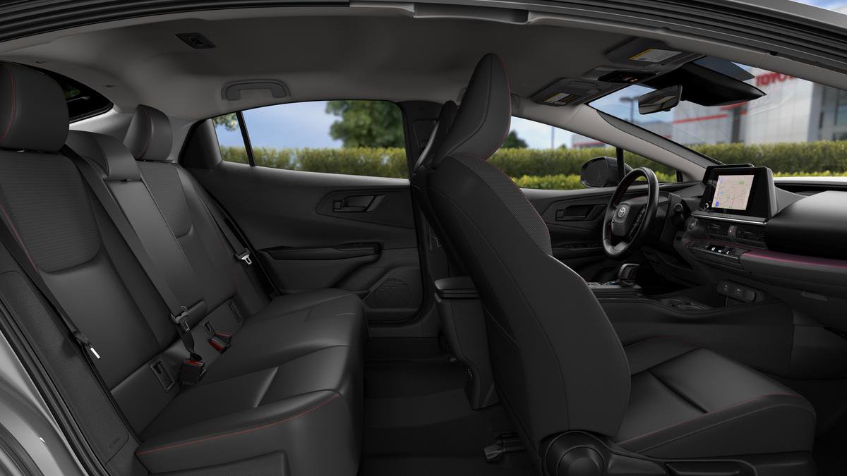 New 2026 Toyota Prius Plug-In Hybrid FWD image 2