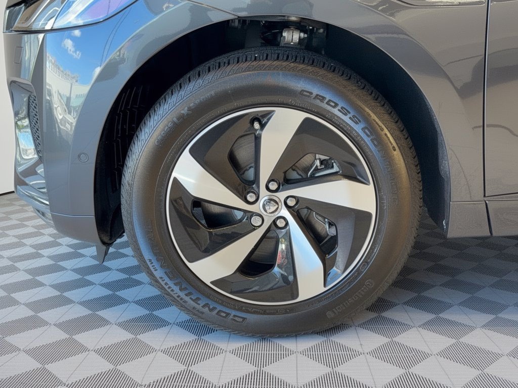 New 2026 Jaguar F-PACE R-Dynamic S AWD/4WD image 13
