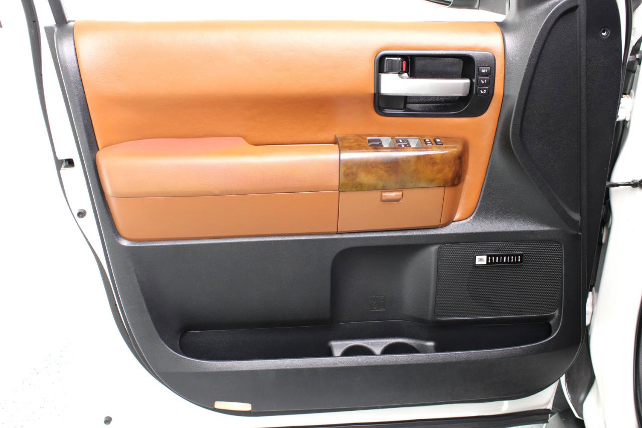 Used 2008 Toyota Sequoia Platinum image 36