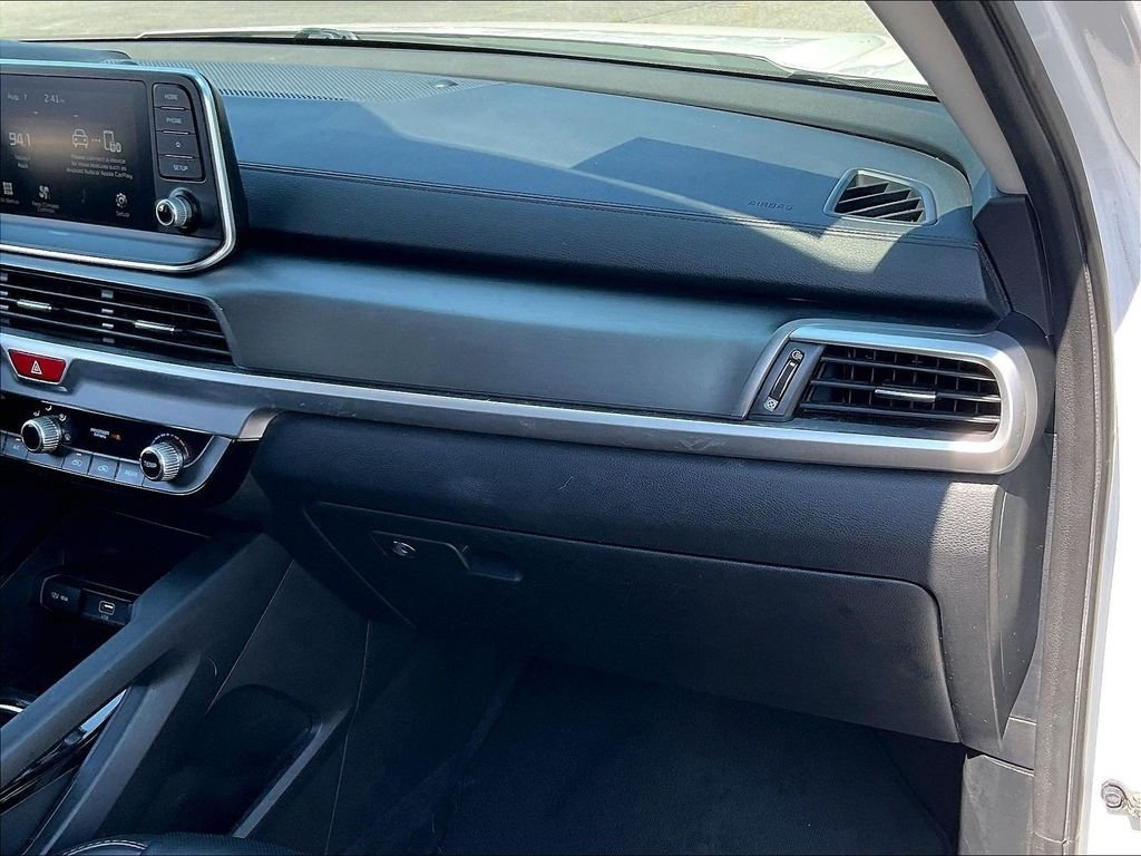 Used 2020 Kia Telluride LX AWD/4WD image 12