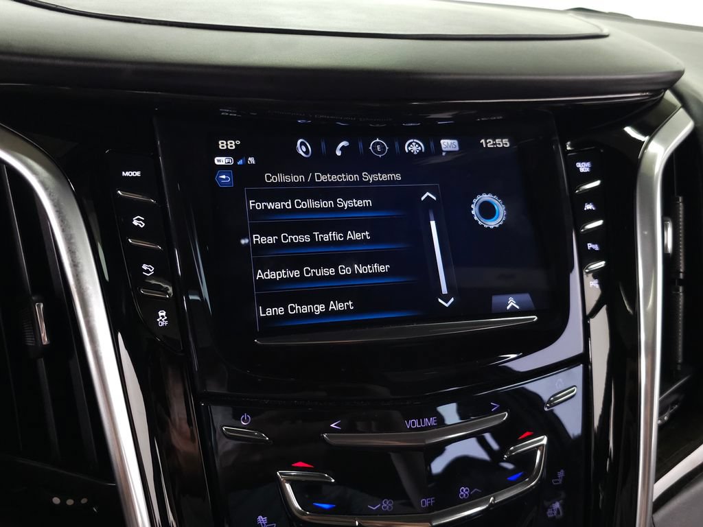 Used 2020 Cadillac Escalade Platinum w/ Escalade Sport Edition AWD/4WD image 30