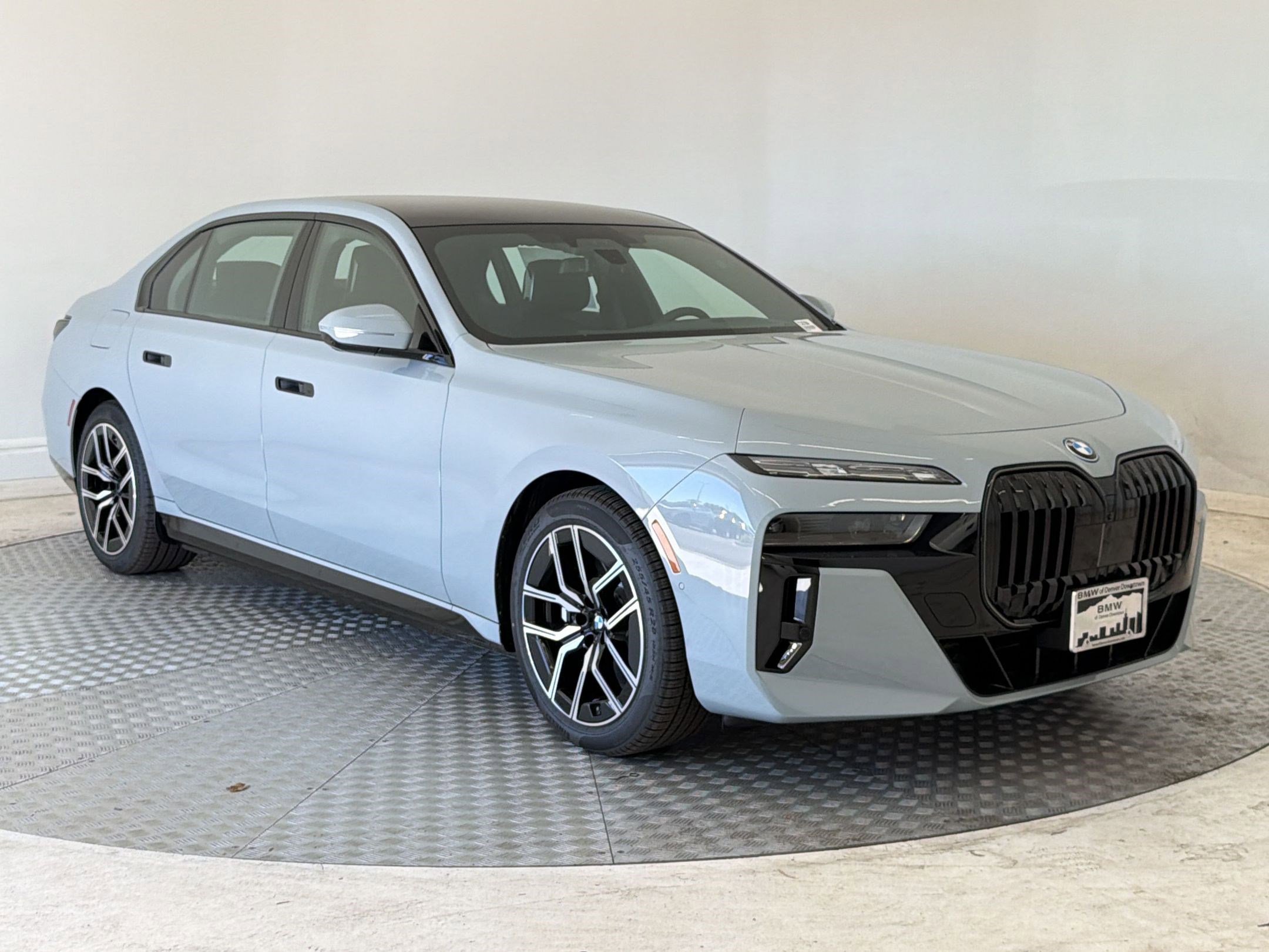 New 2026 BMW i7 xDrive60 w/ Executive Package AWD/4WD image 7