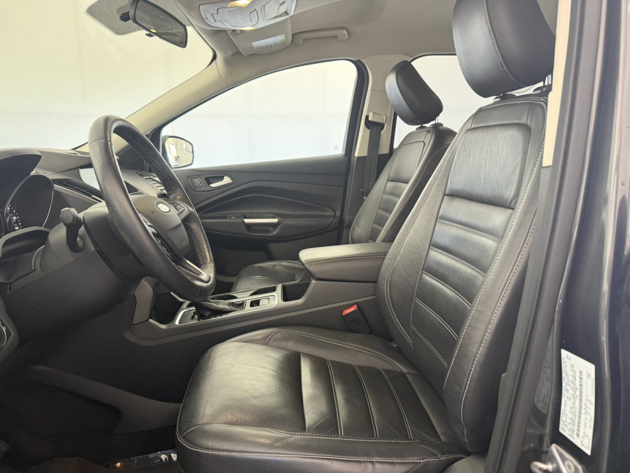 Used 2018 Ford Escape SEL AWD/4WD image 14