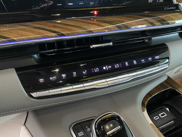 Used 2021 Cadillac Escalade Sport Platinum AWD/4WD image 28