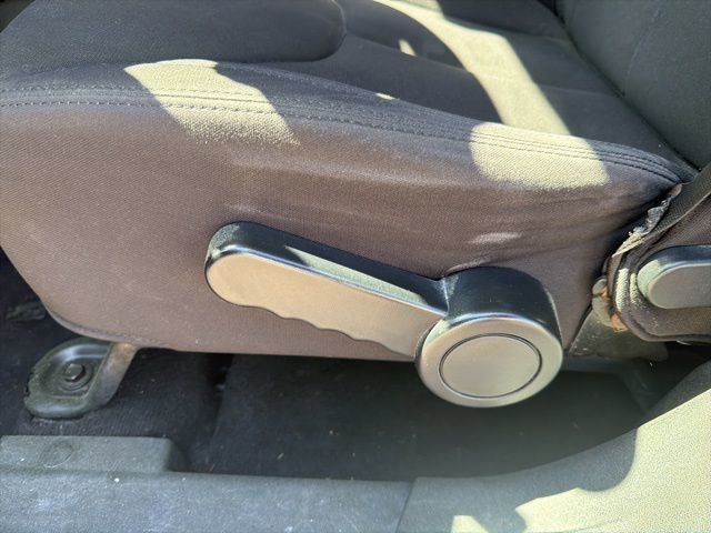 Used 2013 Jeep Wrangler Unlimited Sport w/ Connectivity Group image 19