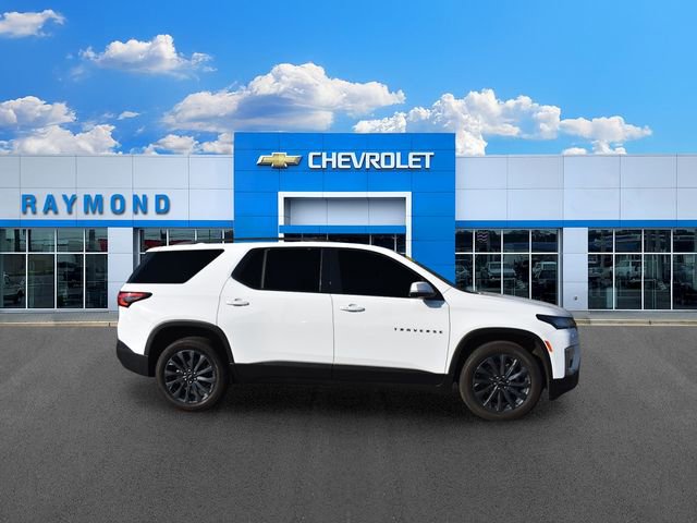 Certified 2023 Chevrolet Traverse RS w/ LPO, Floor Liner Package AWD/4WD image 2