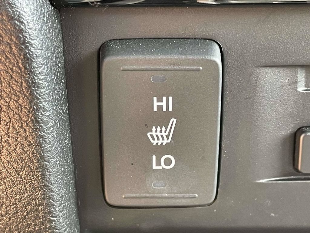 Used 2017 Honda Pilot Touring image 19