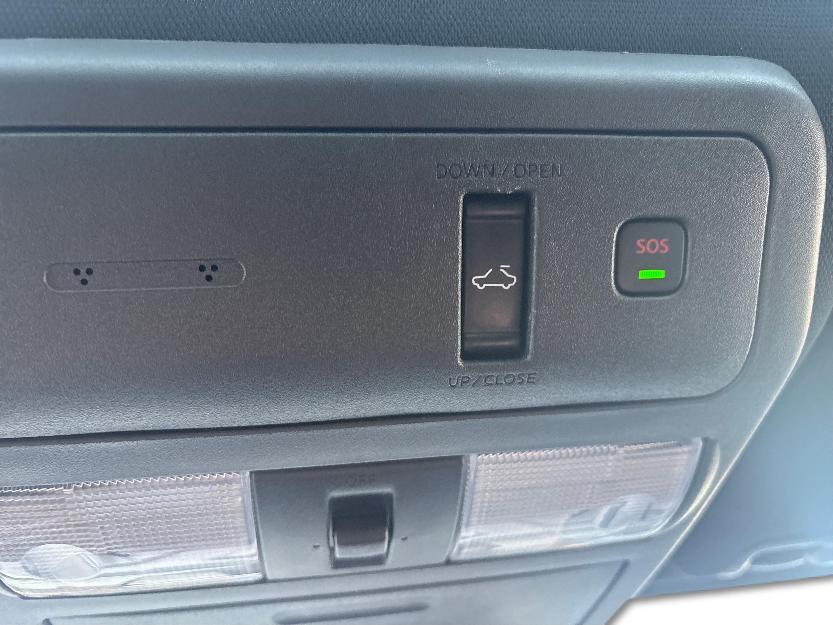 Used 2024 Nissan Frontier PRO-4X w/ Pro Premium Package image 18