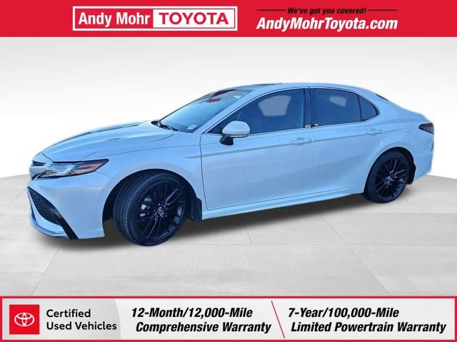 Certified 2022 Toyota Camry XSE FWD image 3