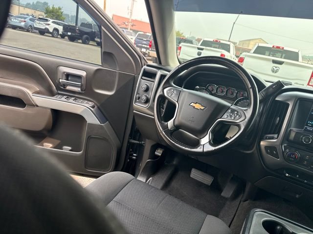 Used 2018 Chevrolet Silverado 1500 LT w/ All Star Edition AWD/4WD image 15