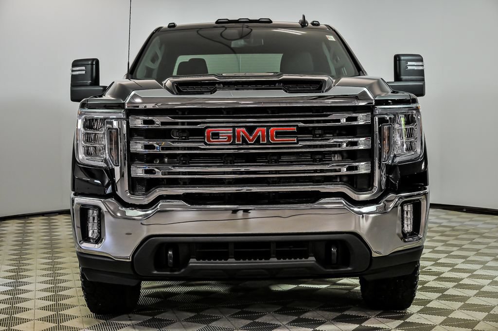 Used 2023 GMC Sierra 3500 SLE w/ X31 Off-Road Package AWD/4WD image 4