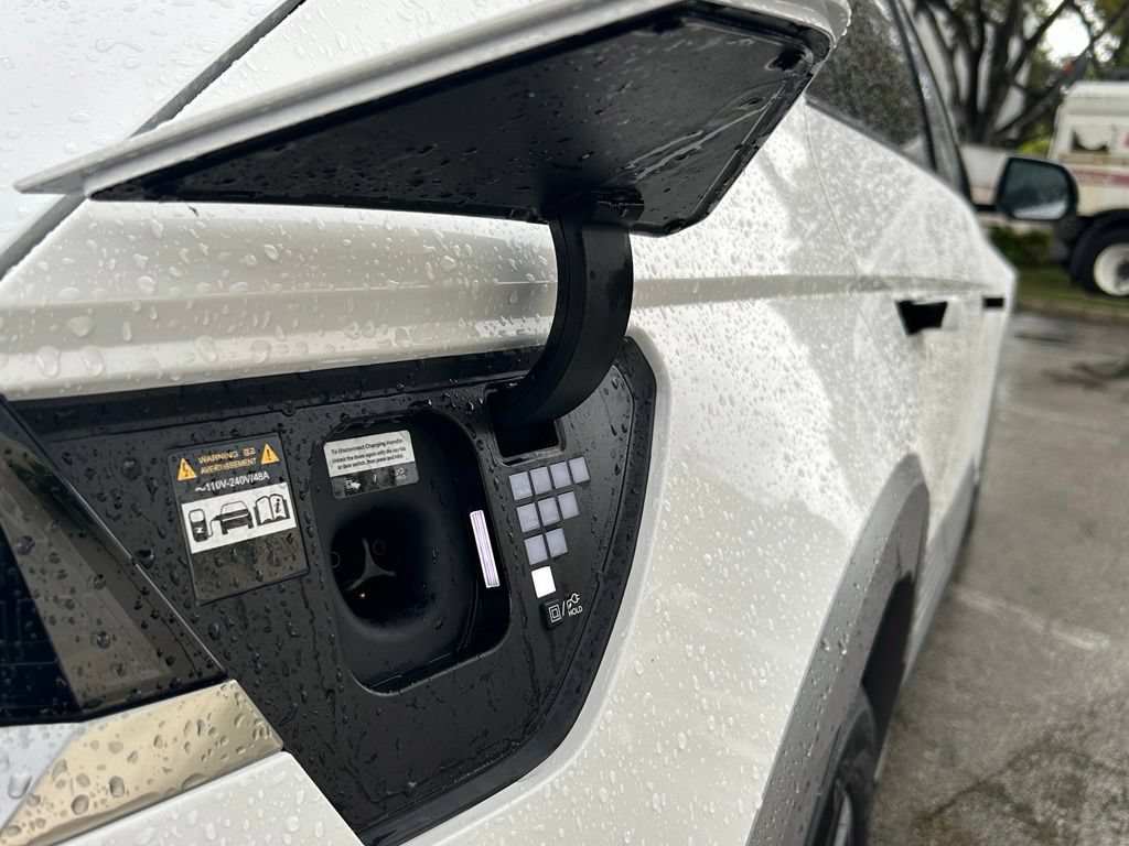 Used 2025 Hyundai Ioniq 5 Limited RWD image 42