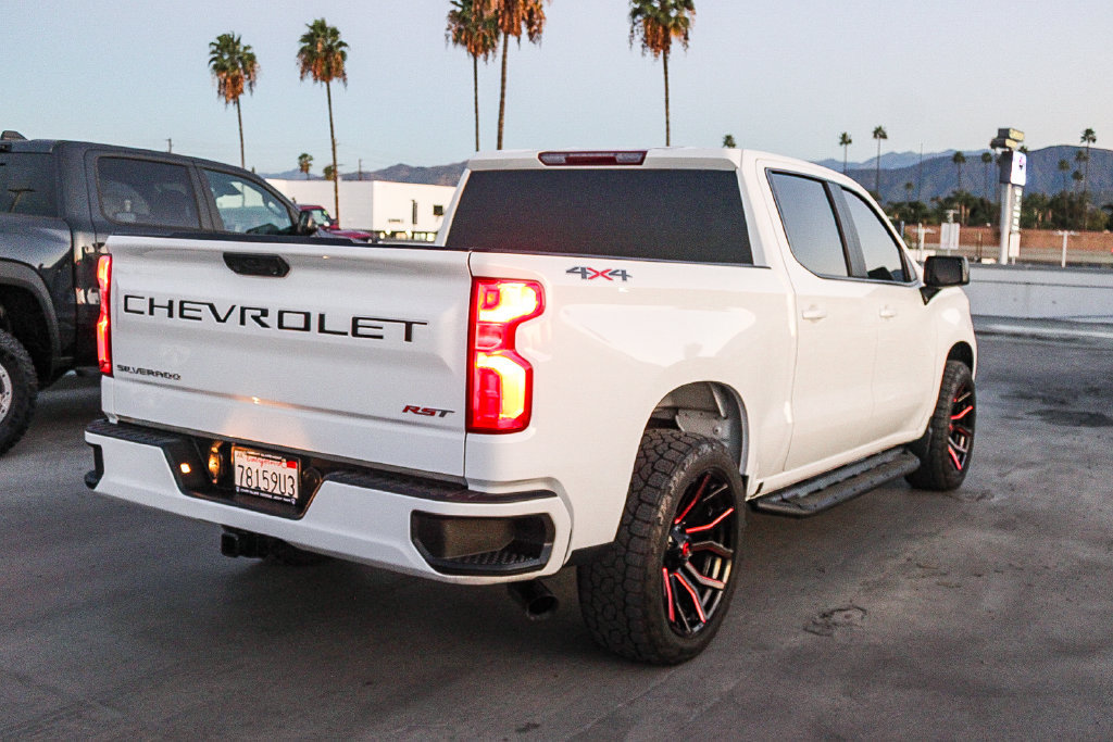 Used 2023 Chevrolet Silverado 1500 RST AWD/4WD image 8