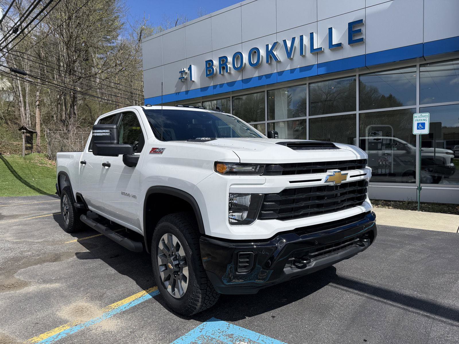 New 2026 Chevrolet Silverado 2500 Custom w/ Custom Value Package
