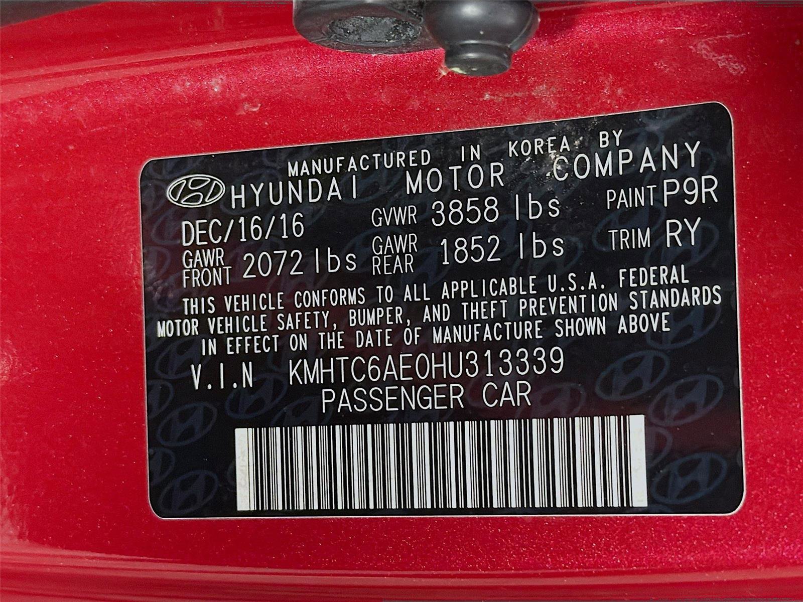 Used 2017 Hyundai Veloster Turbo image 30