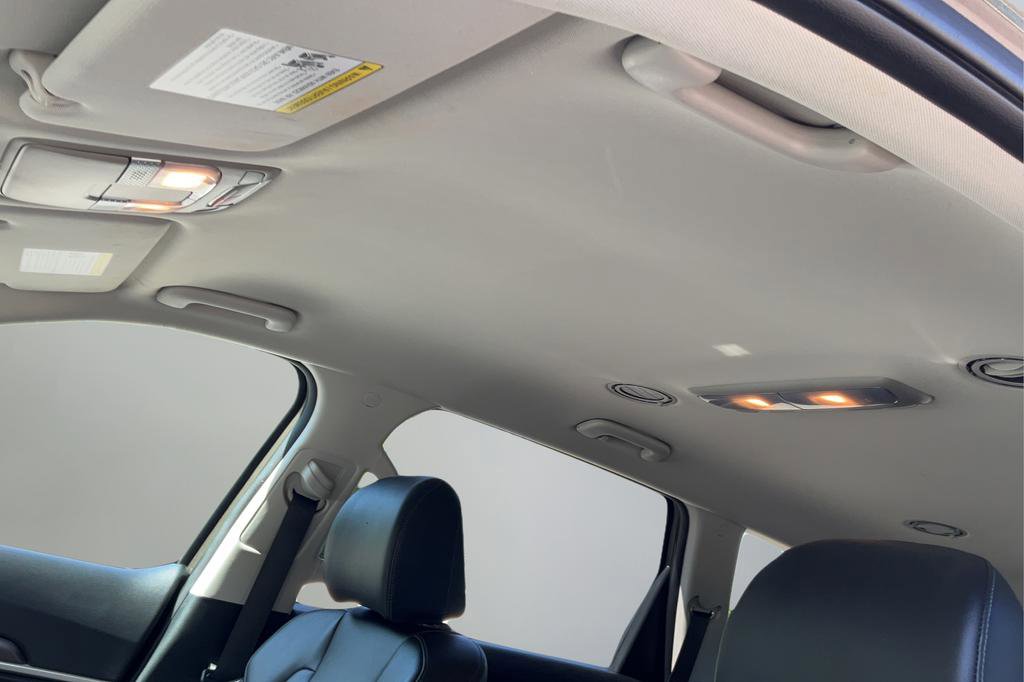 Used 2023 Kia Telluride S image 18