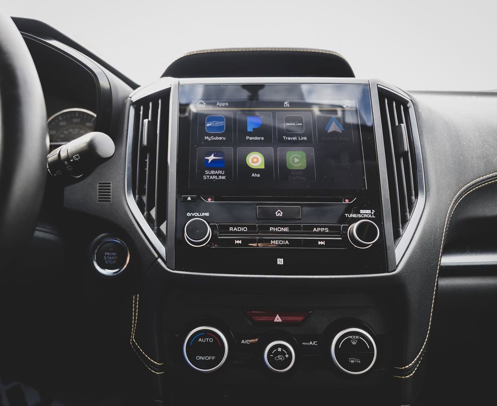 Used 2022 Subaru Crosstrek 2.5i Sport w/ Moonroof Package image 4