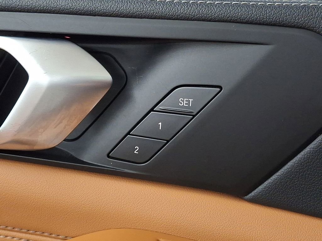 Certified 2023 BMW X5 xDrive40i w/ Premium Package image 25