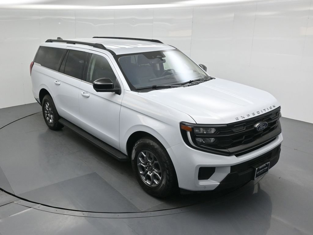 Used 2025 Ford Expedition Max Active RWD image 36