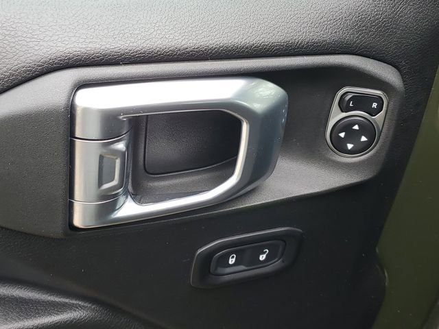 Used 2022 Jeep Gladiator Sport AWD/4WD image 15