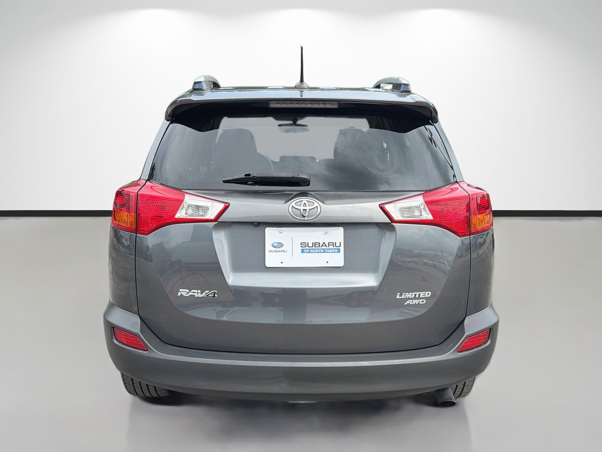 Used 2015 Toyota RAV4 Limited AWD/4WD image 4